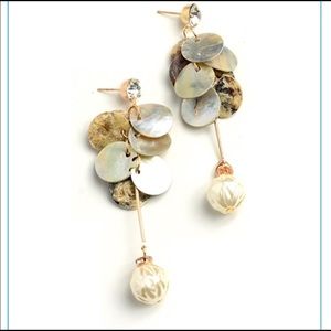 Fashion Jewelry Jewelry - Dangling Shell and Pearl Earrings with Rhinestones Fashion Jewelry Jewelry - Dangling Shell and Pearl Earrings with Rhinestones